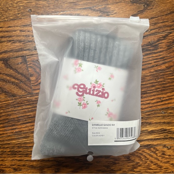 New Danielle Guizio Cozy Socks - Heather Grey - Picture 3 of 3